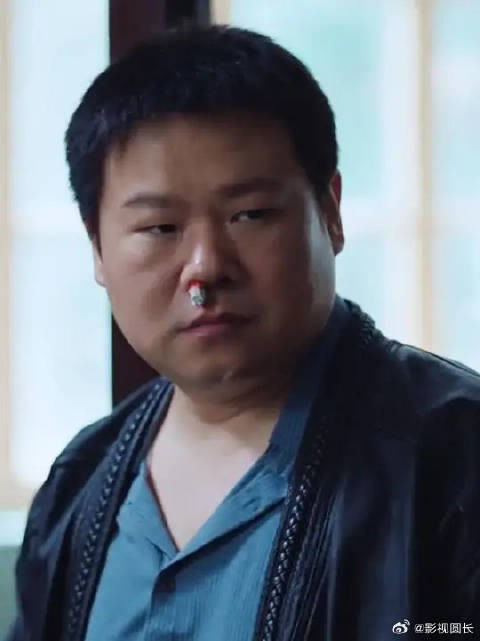 记者暗访Y窝被误当成真P客!看他如何用一段话洗清冤屈?