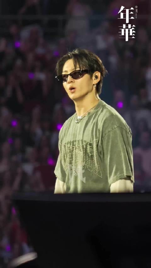 学习抖臀的柾国 /yh_jk0901 260718 BTS世巡 巴黎演唱会Day2 