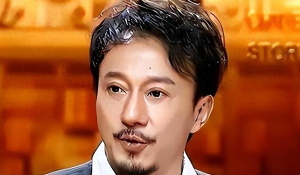 “放弃国籍、替日洗白”,口出狂言的赵立新,如今完全活成了笑话