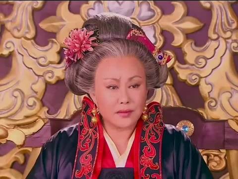 薛怀义彻底飘了,仗着武则天的宠爱太得意被宰相暴打, 武则天秘史