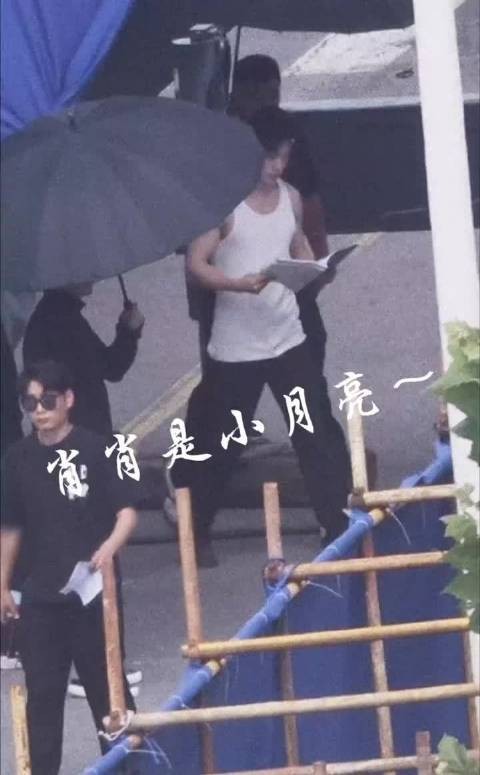 肖战十日终焉路透 这肌肉 魔鬼身材