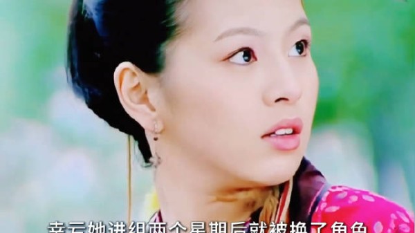 难怪刘品言巅峰时突然消失了四年，原来是被流言逼的出国读书了！