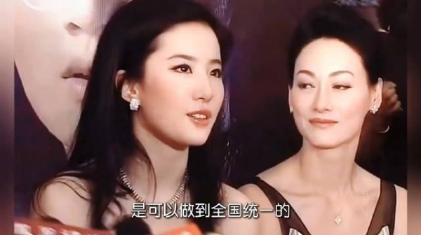 内娱认证的顶级神颜 原来大家看到帅哥美女的眼神都一样!