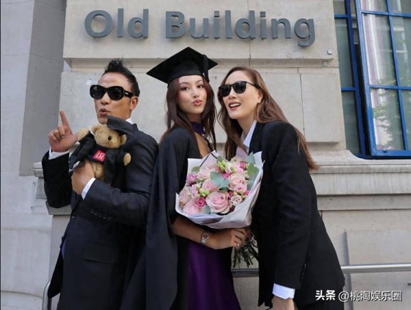 任达华21岁女儿毕业，一亮相就惊艳，完美继承父母好基因