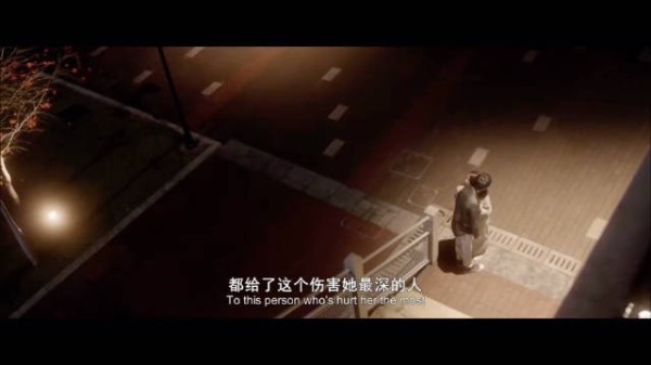 现实里的爱情并不是都像童话里那般美好无瑕的
