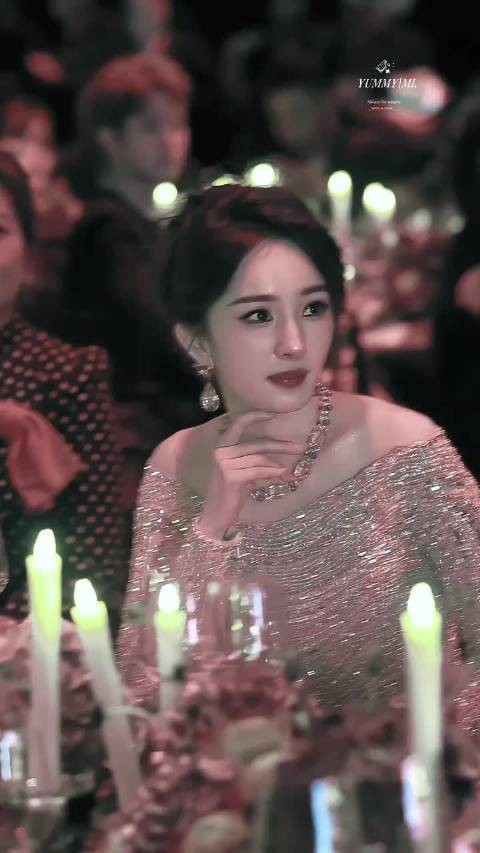 杨幂｜赴一场星光晚宴