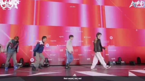 CORTIS出席KMA 2026红毯