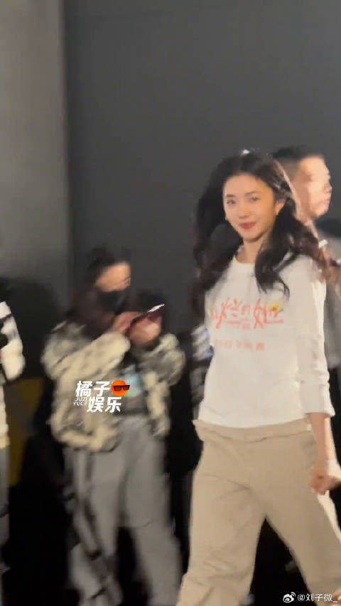 一些生图怼脸,存存美的好轻松~下辈子换我长这样电影灿烂的她