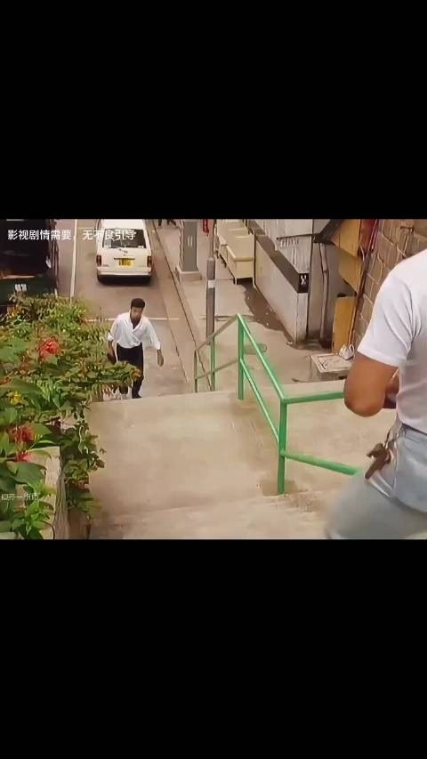 男子伪装窈窕丽人,全世界被蒙蔽唯他不知