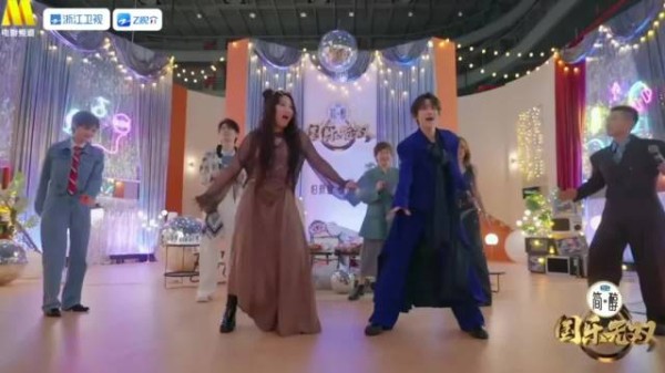 可让锤娜丽莎刘宇彼此找到舞蹈搭子了，e人磁场好契合啊国乐无双