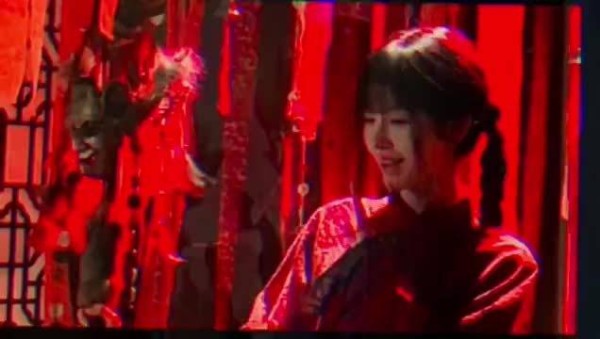 鞠婧祎自带磨皮滤镜,美貌自动卡点