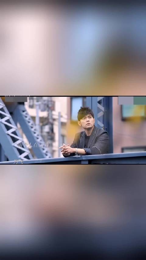 周董，不怪你，我听着也是王菲