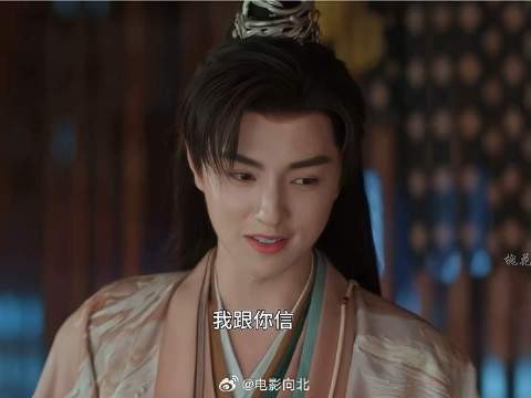 这走姿真的笑鼠了