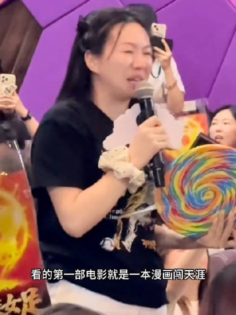 功夫女足进年度票房前二，路演现场粉丝告白感动星爷