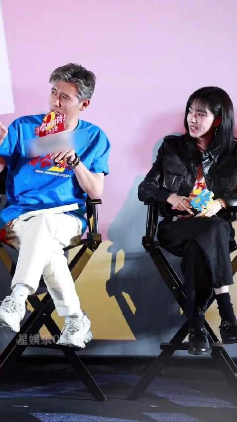 庄达菲的脑洞永远超乎想象,职场话题被她玩出新梗,随性发言真的又敢又有趣