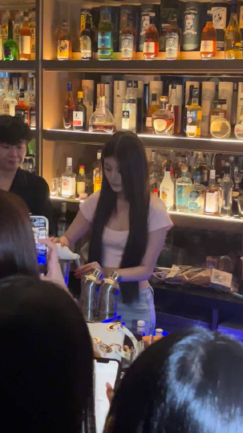 妍妍酱你怎么那么美呀