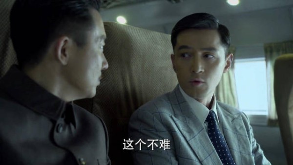杀手伪装机务刺杀科长 被明台一眼识破，原来败这两原因