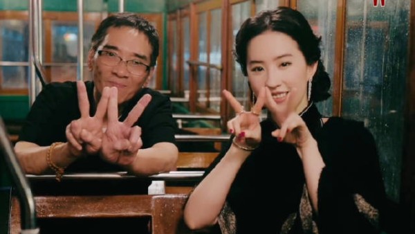 内在和外在同样精彩的刘亦菲！旗袍造型妥妥的港风美人，最后说粤语好可爱啊