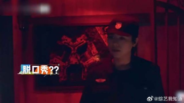 四个硬汉闯疯人院，保安一句话全员破防