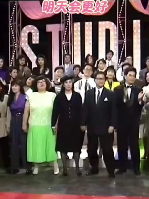 香港群英合唱《明天会更好》
