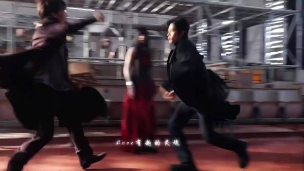 肖战徒手完成过肩摔,动作戏流畅自然