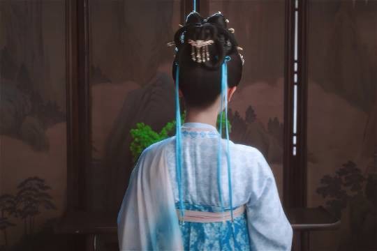 吴谨言领衔主演《御廷谣》湖南卫视芒果TV热播中