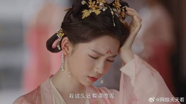 李莲花为找痋虫 谎称要给公主调理治病，下秒公主神配合