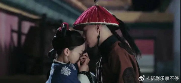 丘比特力气太小了 只穿透了我一个人的心