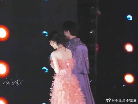 我相信你们一定是相爱的对吧