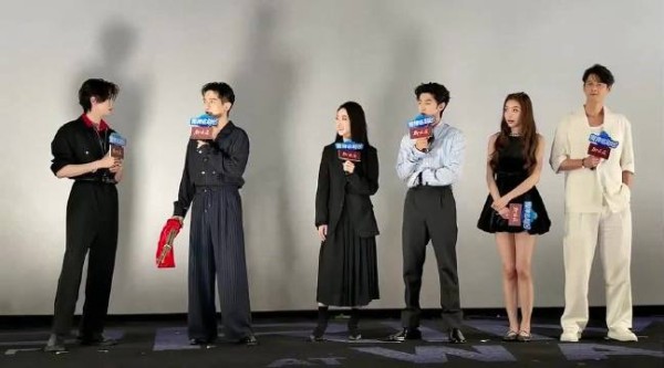 陈哲远剧宣称能脱但没必要,自嘲有男德
