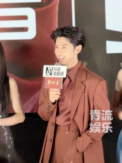 陈哲远谈少年帝王英寡:与孟廷辉并肩破局,权谋之路“辛苦却值得”