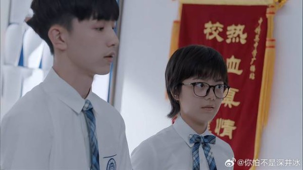 林妙妙跟钱三一广播,竟然变吐槽大会,全校都听愣住!