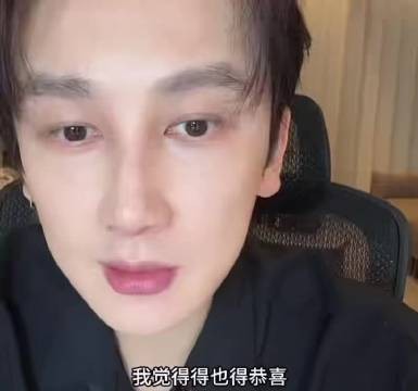 迪丽热巴20亿票房金鹰视后,李登科称其飞升大花