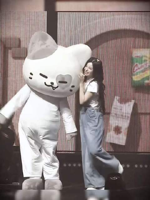 单凭一眼，便能认出这是谁家的崽崽！ 李彩领 申有娜