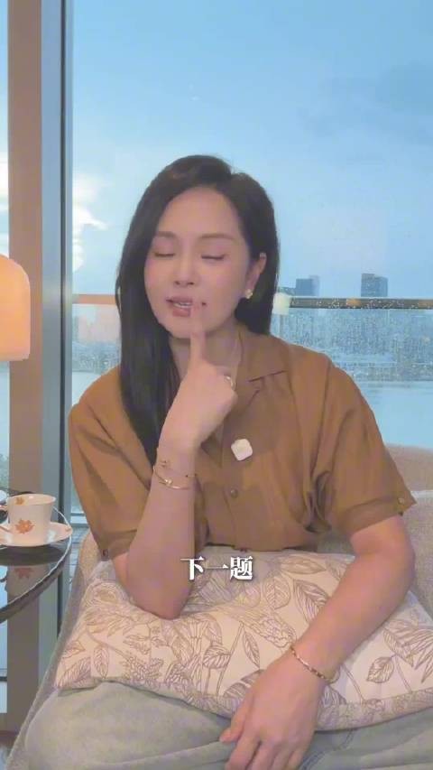 伊能静回应爱讲大道理:“我跟我朋友就是这么对话的”