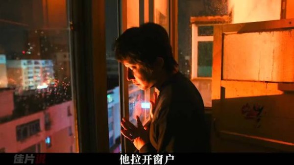 什么天才才能拍出这种片 剧情太牛了 这是我今年看过最好的电影了