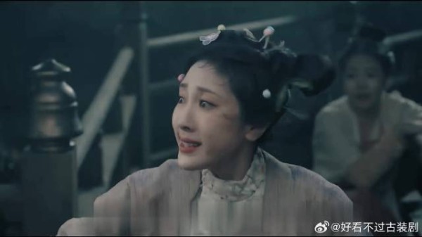少女徒手接怨魂，勇闯万妖谷试炼