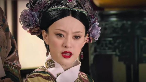 滴血验亲时,安陵容知道温实初与沈眉庄的感情,为什么没告诉皇后
