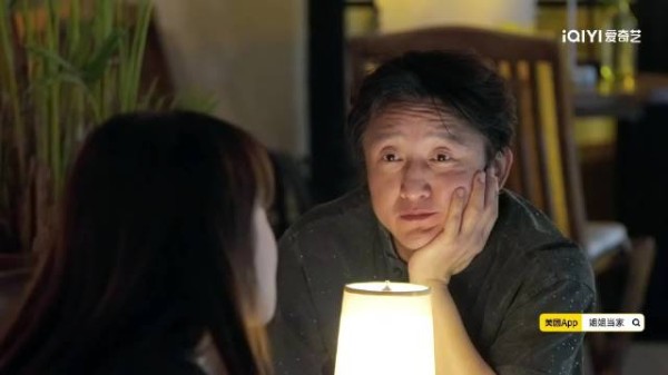 冉莹颖邹市明吵着吵着亲上了,画风突变甜蜜