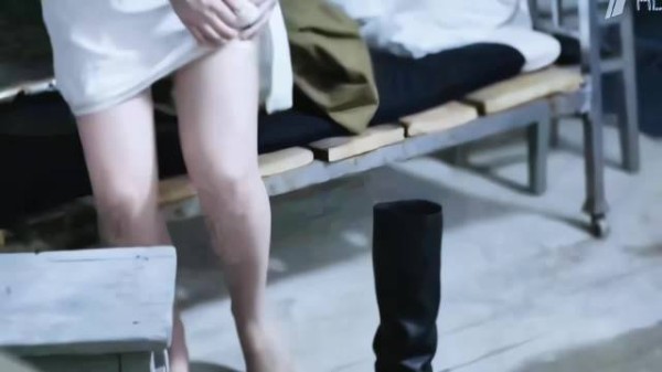 战争教会人如何做人!女兵根本就不是对手