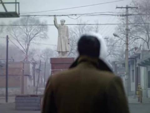 “当他老人家抬手那一刻，此片艺术已成”