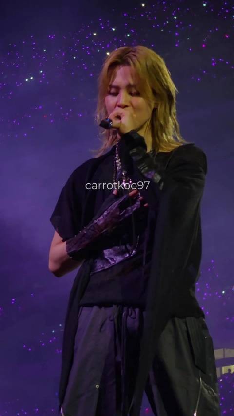 应该是神女 /cr.logo