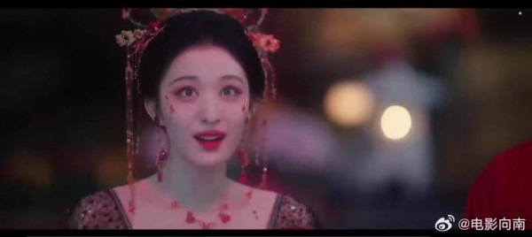 终其一生，原来我们都在寻找一双被偏爱的眼睛