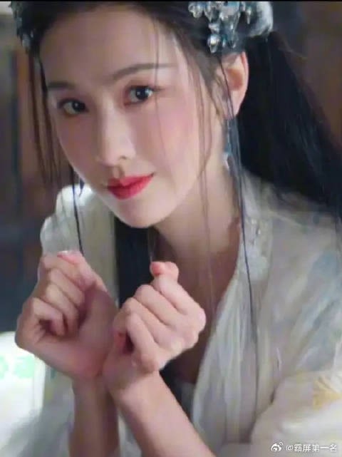 九尾狐撩动大法师的心弦,真是手拿把掐