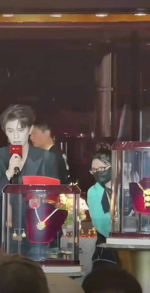 丁禹兮是在养死士吧！慕了慕了！