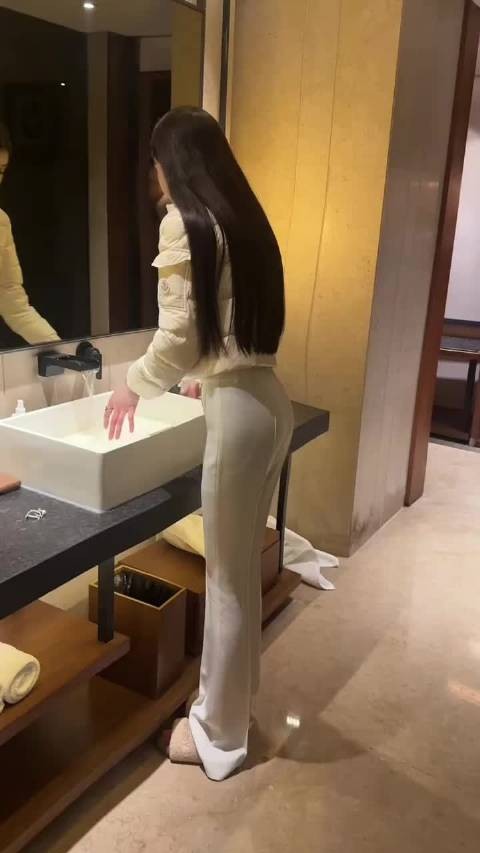 为什么女人出门总是那么磨蹭呢