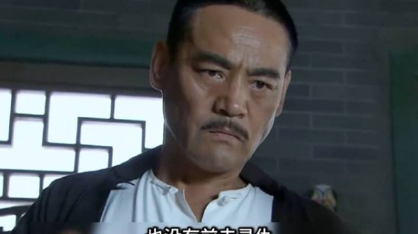 闺女含冤被打,老爹强忍怒火 ,热河两大高手当场对峙