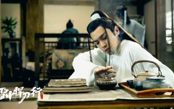 姜泥和李剑神，逗趣师徒欢乐多