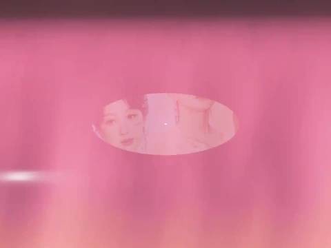 刘亦菲团队全黑西装亮相成都,阴天无打光原相机显顶美