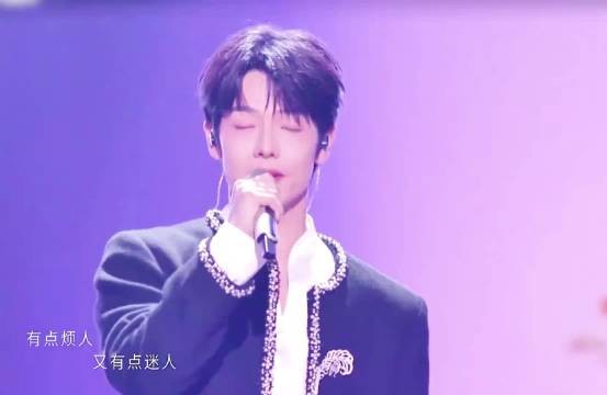 披哥宝总陈若轩开口跪,反差感拉满搞笑舞台